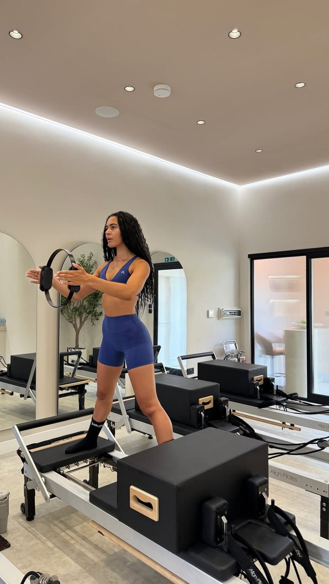 Beginner reformer instruction in the Blackheath studio